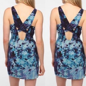 2  for 20  ⭐️ Urban outfitters silence and noise cutout mini dress